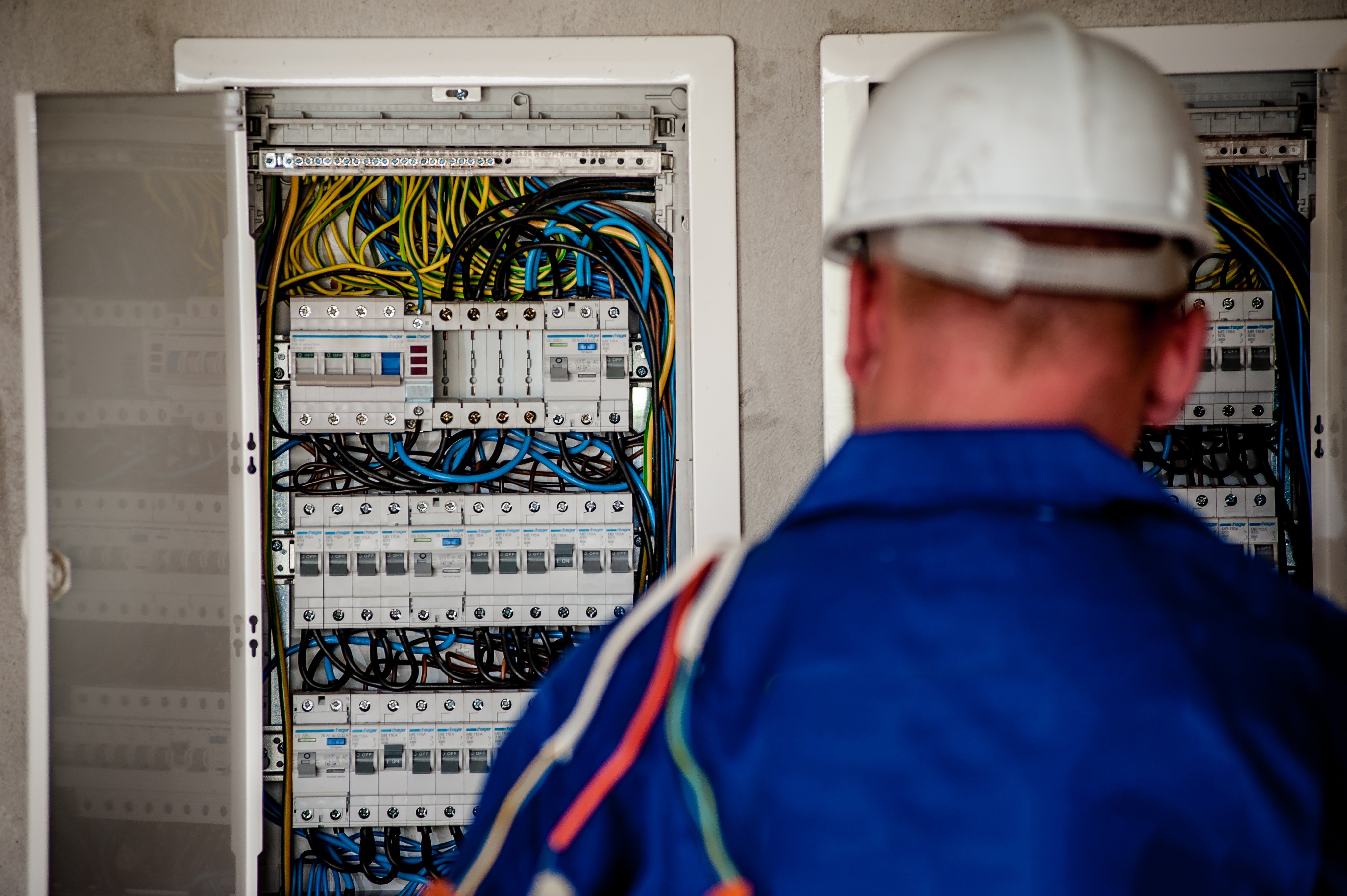 Eletricista Predial e Residencial Instalador